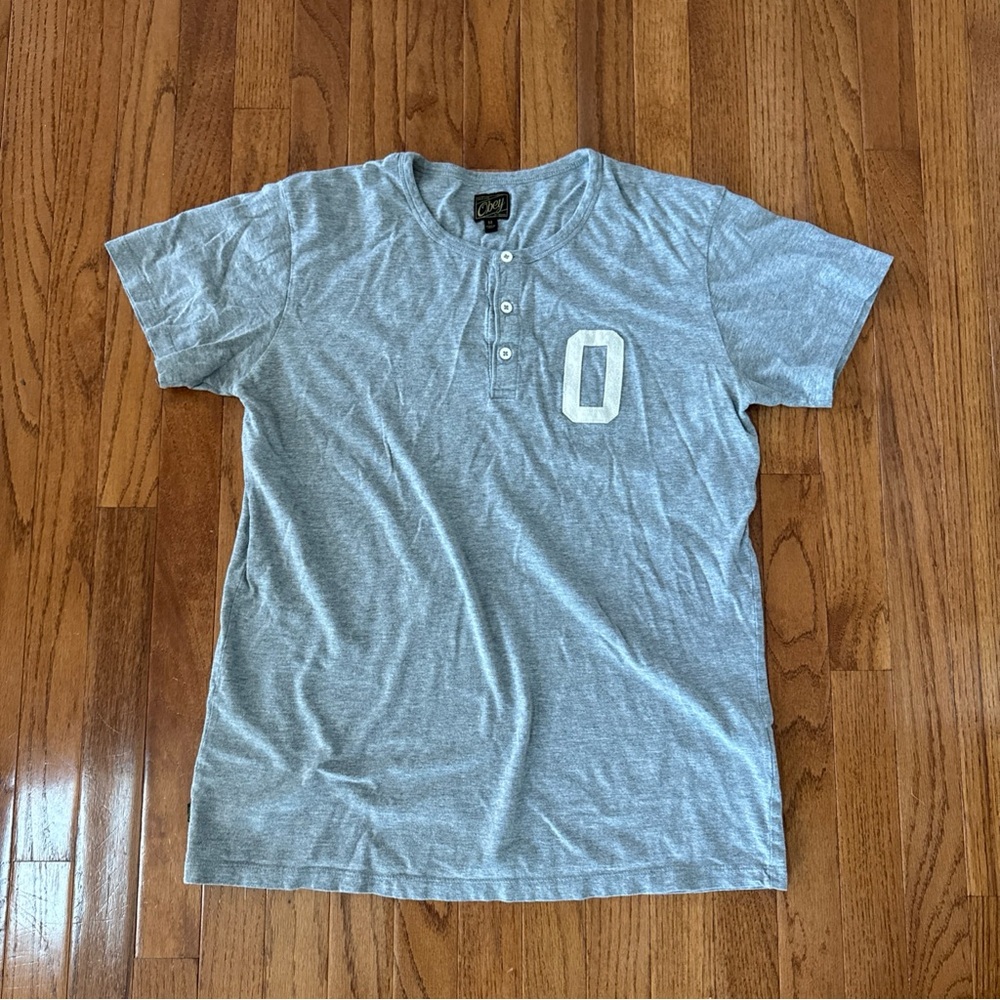 SIZE M | MENS | Obey Henley Shirt | Gray